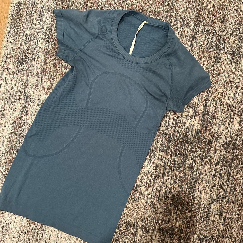 Lululemon Classic Short Sleeve
